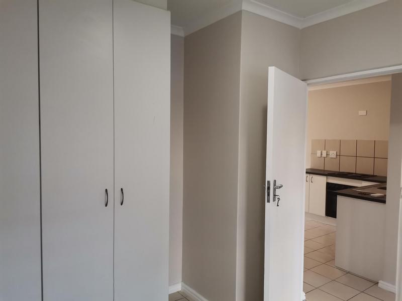 2 Bedroom Property for Sale in Viking Village Western Cape